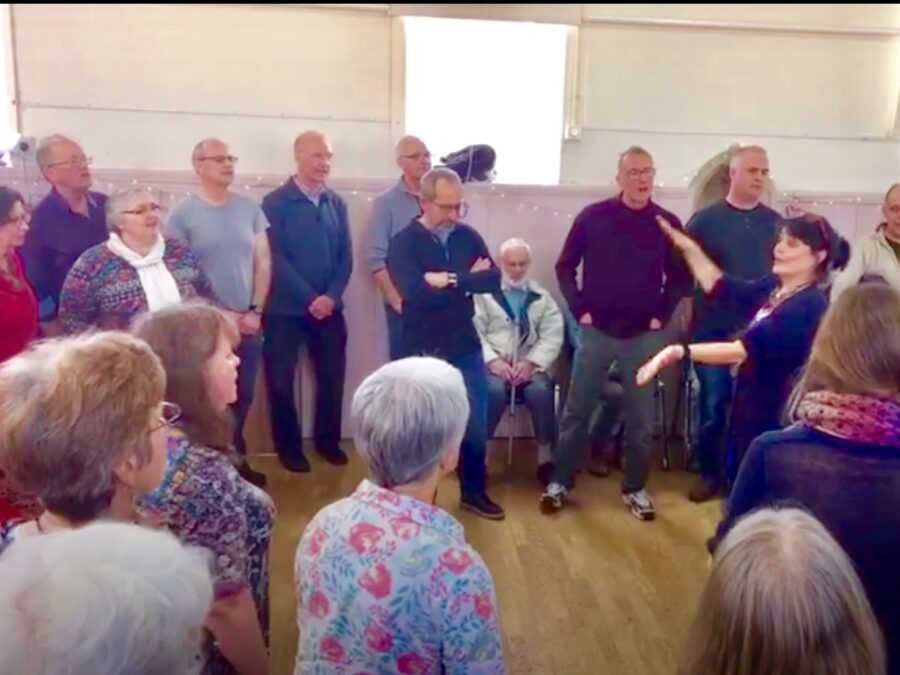 Round the Edge Community Choir, Wotton under Edge